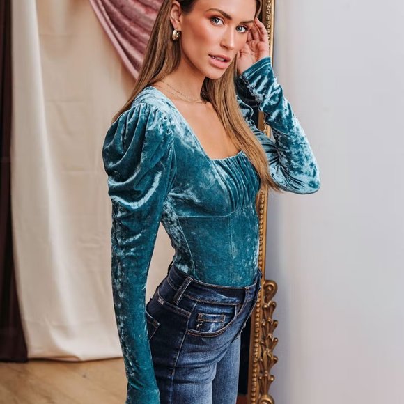 NEW - DINA VELVET PUFF SLEEVE TOP - TEAL - Picture 5 of 5